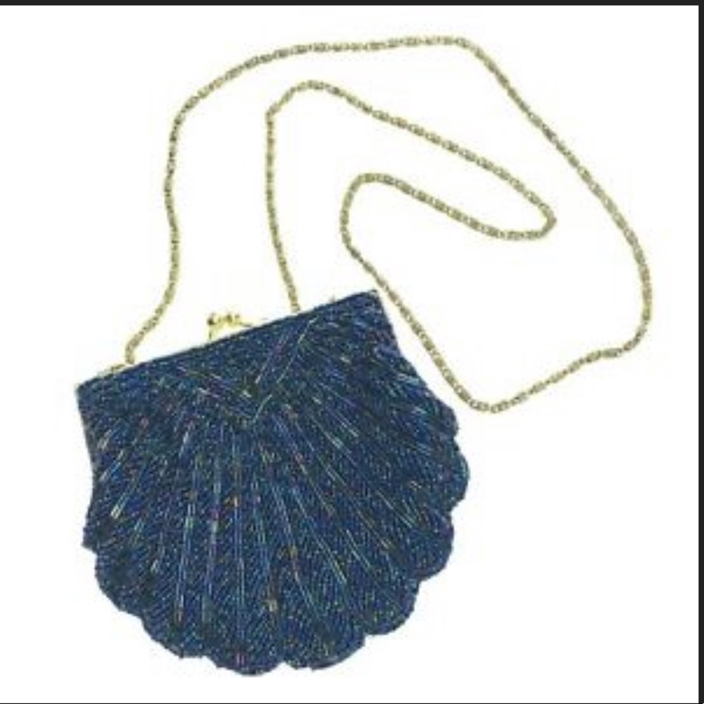 La Regale Vintage Beaded Scallop-Edge Evening Bag